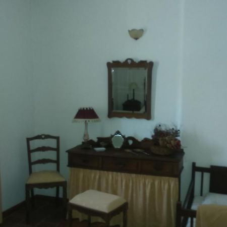 Hostal Aqc - A Quinta Chama Caldas Da Rainha Exterior foto