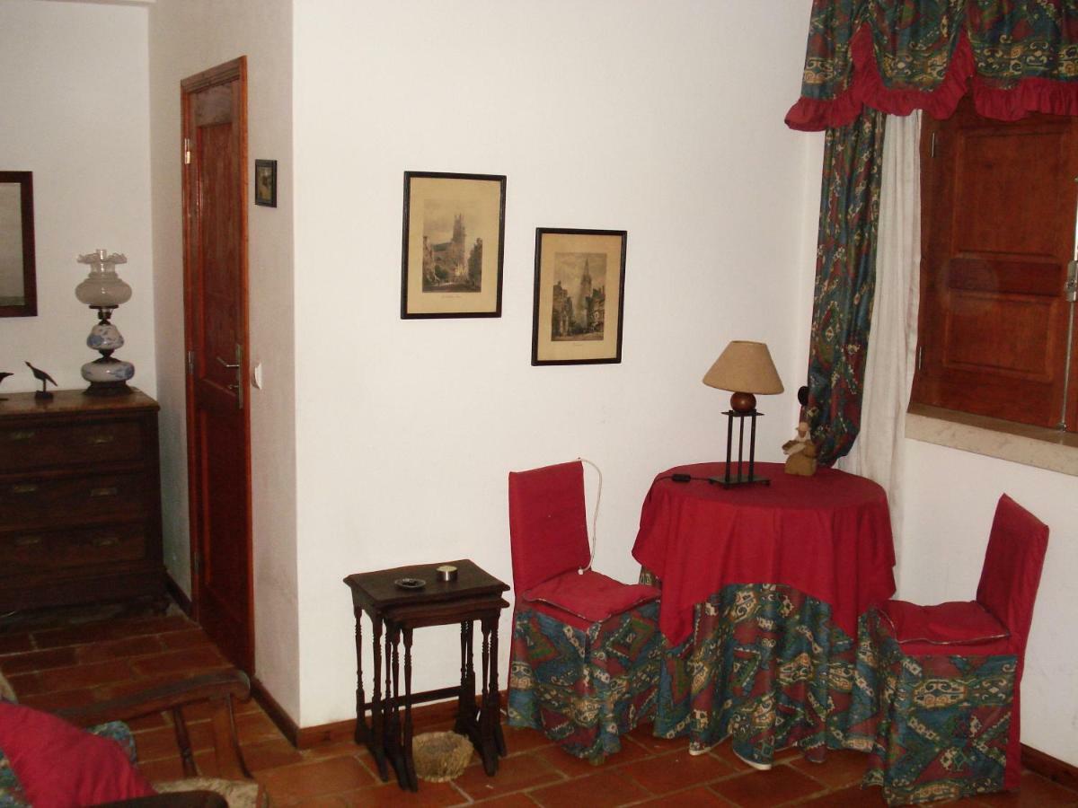 Hostal Aqc - A Quinta Chama Caldas Da Rainha Exterior foto