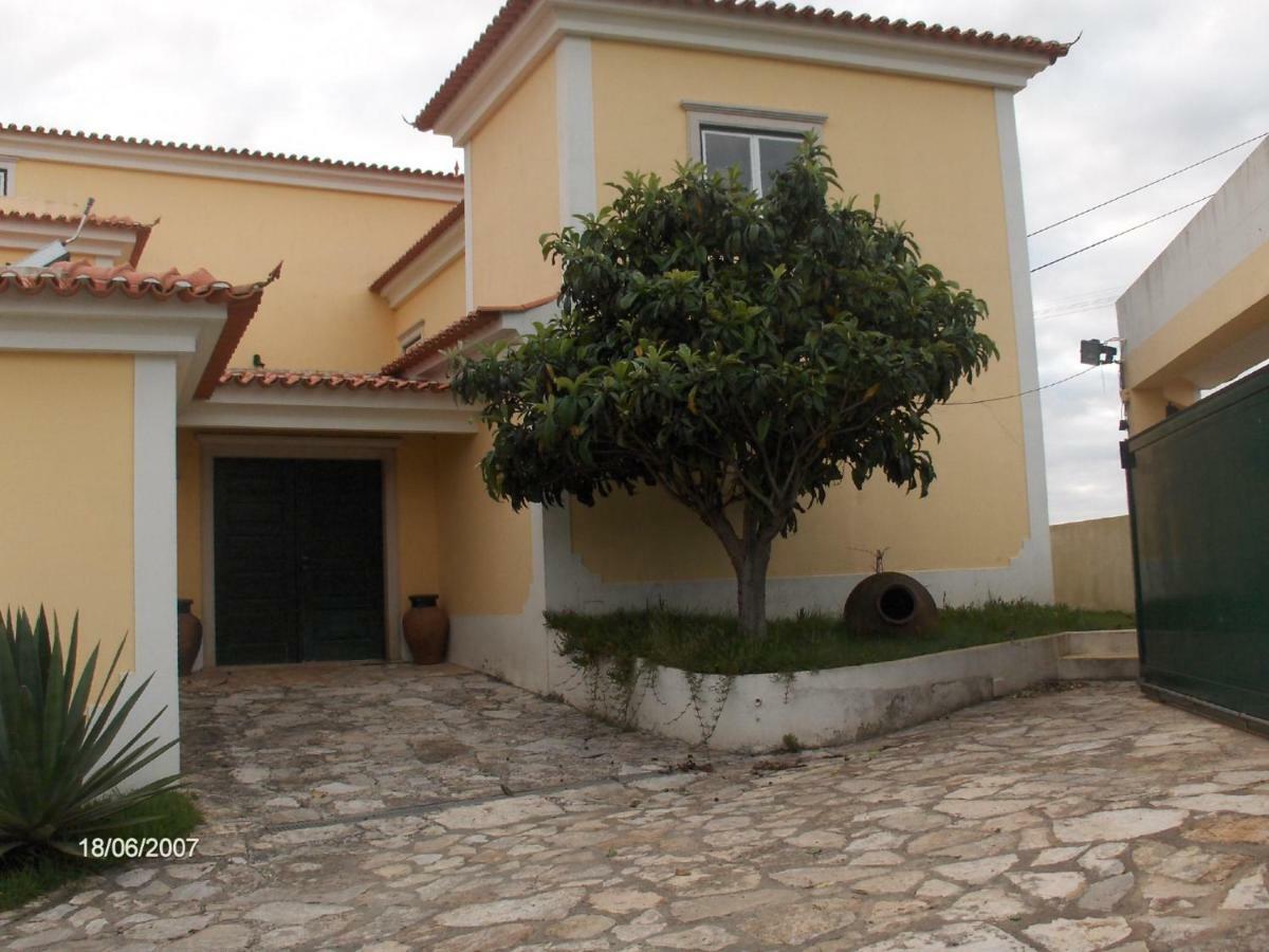 Hostal Aqc - A Quinta Chama Caldas Da Rainha Exterior foto